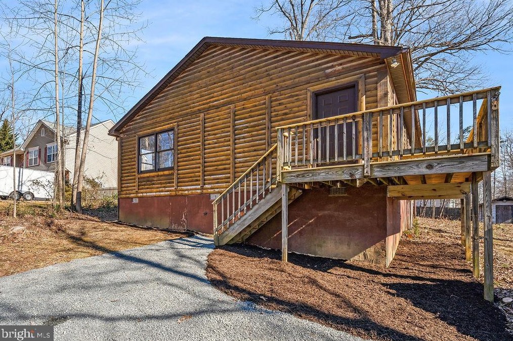 45 Hidden Lake Dr, Stafford, VA 22556-1255