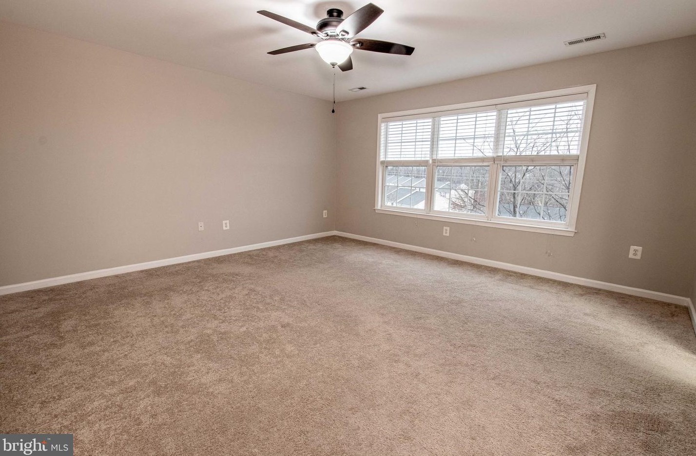 21 Bells Rdg Dr, Stafford VA 22554-8423 exterior