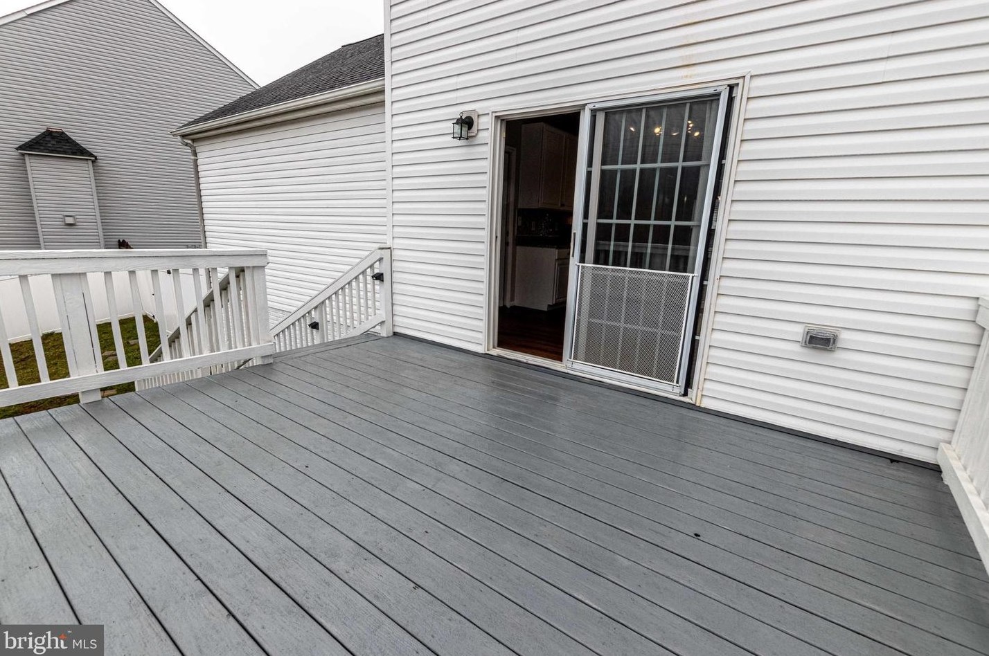 21 Bells Rdg Dr, Stafford VA 22554-8423 exterior