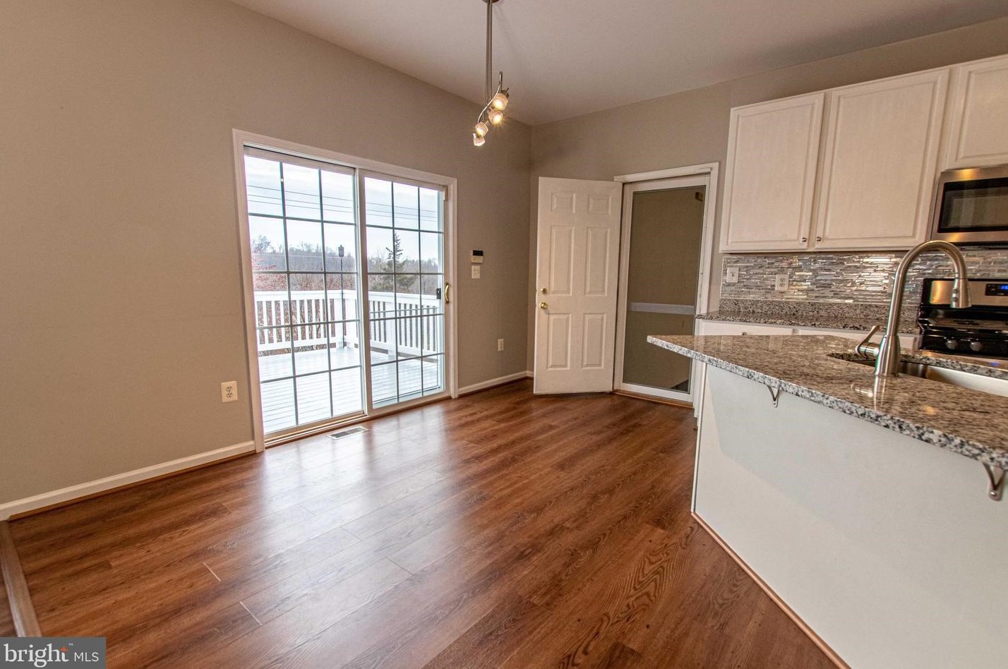 21 Bells Rdg Dr, Stafford VA 22554-8423 exterior