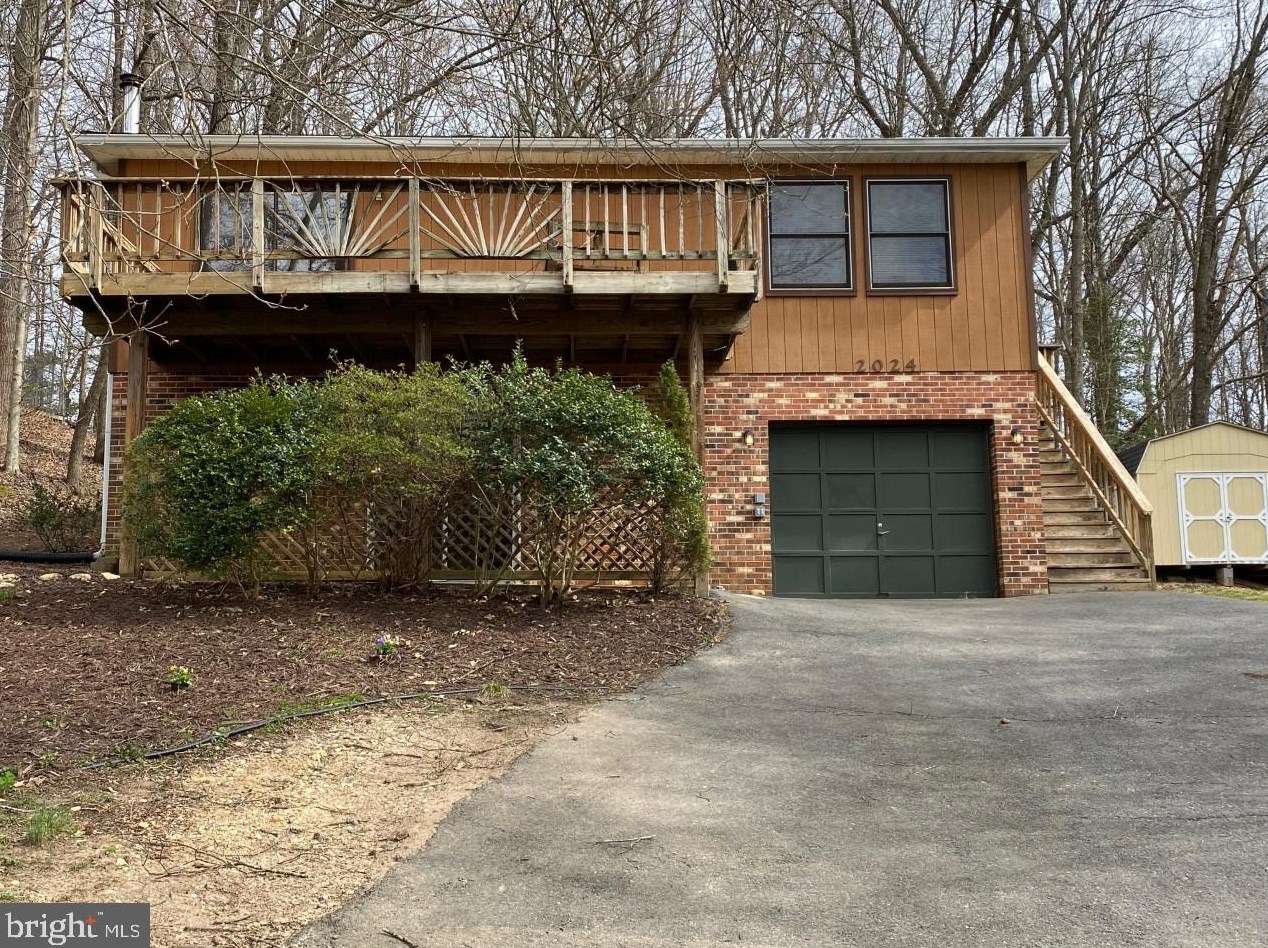 2024 Schooner Dr, Stafford, VA 22554-2218