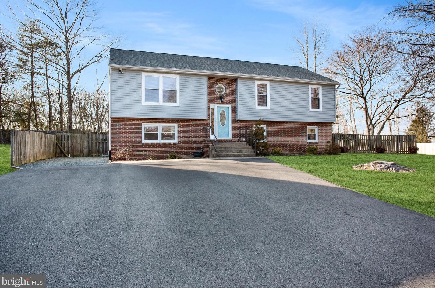 179 Choptank Rd, Stafford, VA 22556-1821