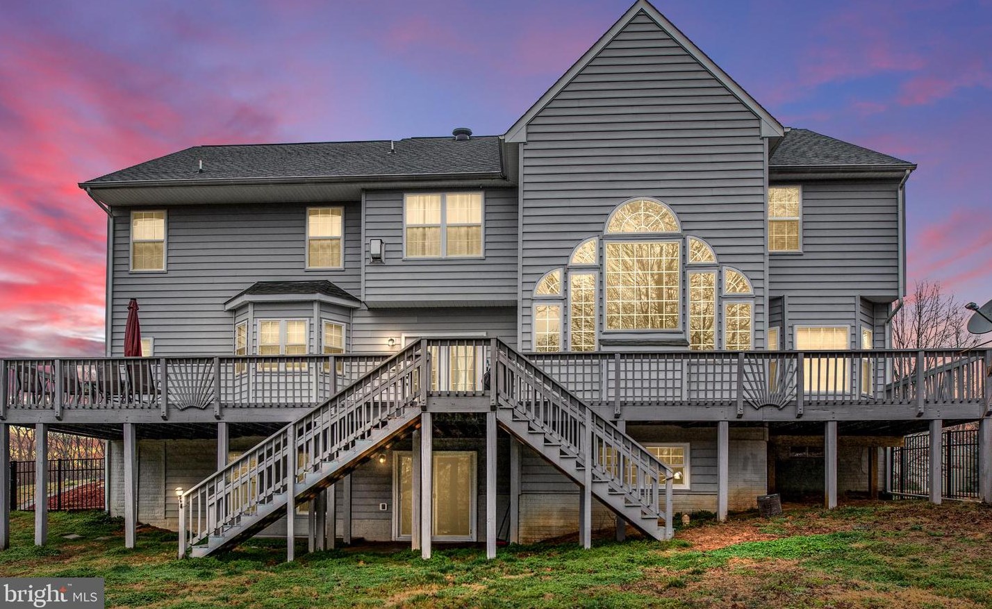 56 Crestwood Ln, Stafford, VA 22554-5651