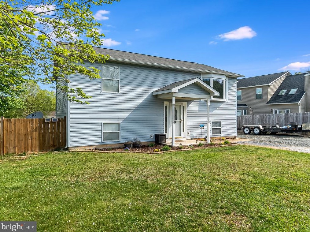 4 Bertram Blvd, Stafford, VA 22556-1890