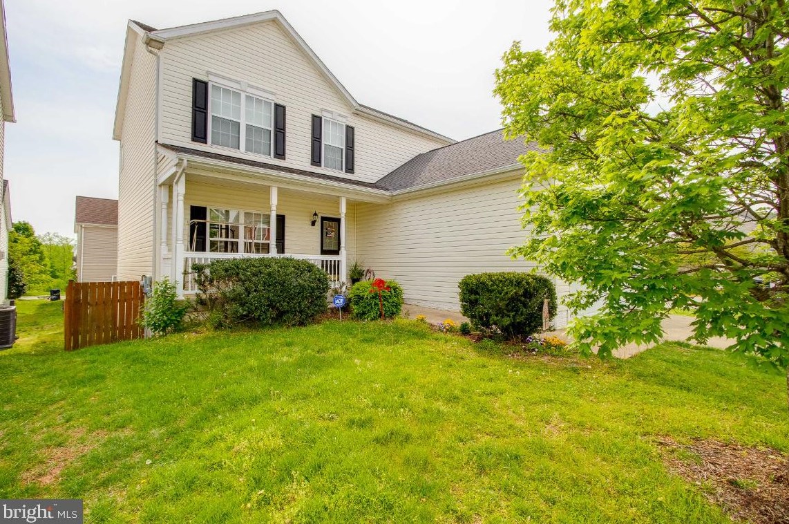 9 Carlsbad Dr, Stafford, VA 22554-7754