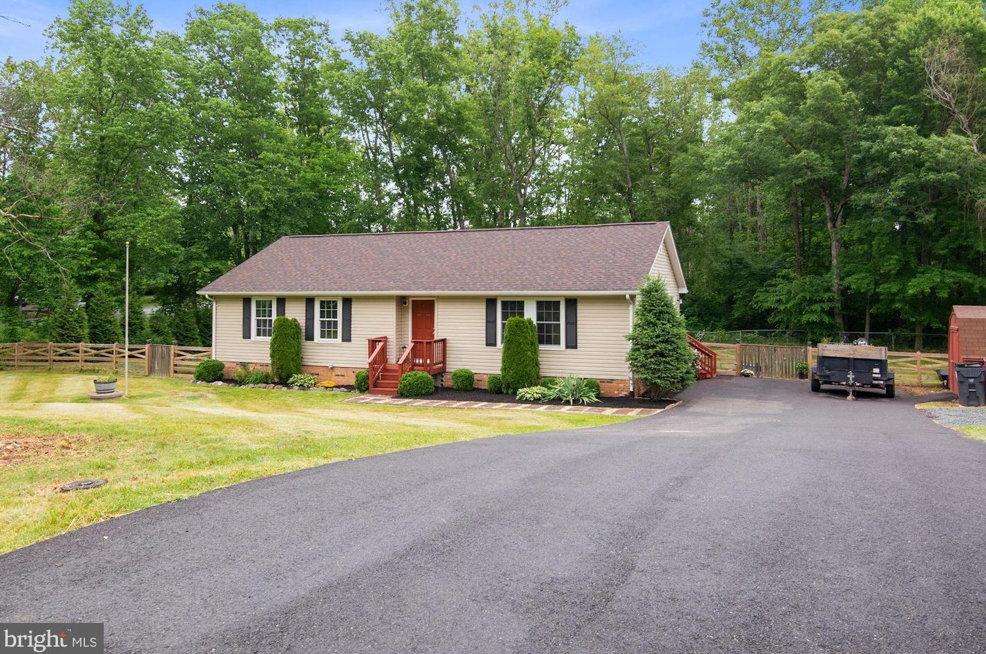 136 Choptank Rd, Stafford, VA 22556-1824