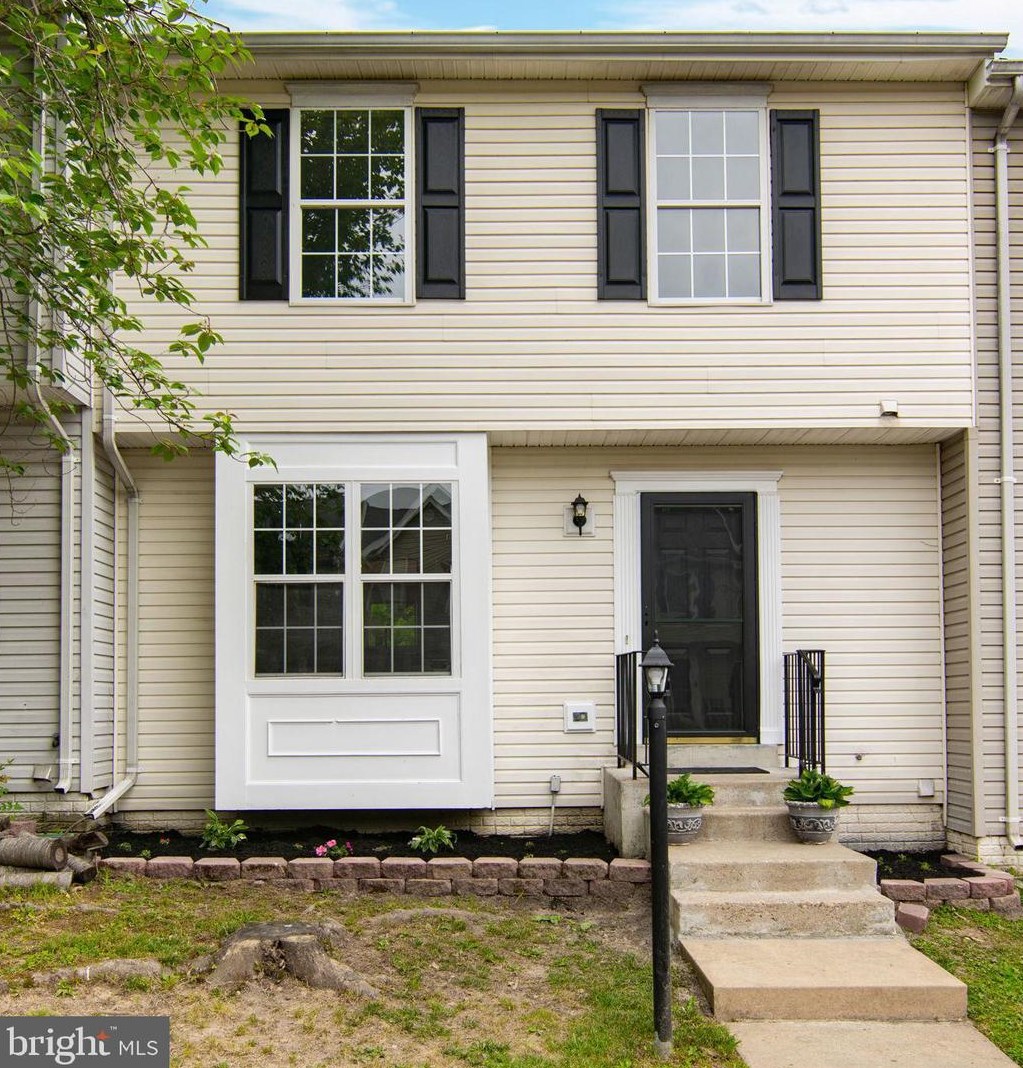 306 Potomac Hills Dr, Stafford, VA 22554-7708