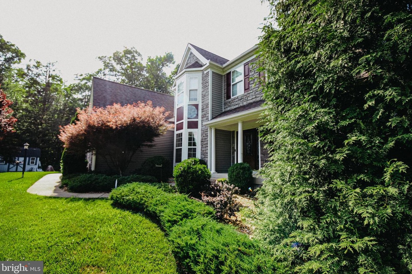 160 Saint Marys Ln, Stafford, VA 22556-3663