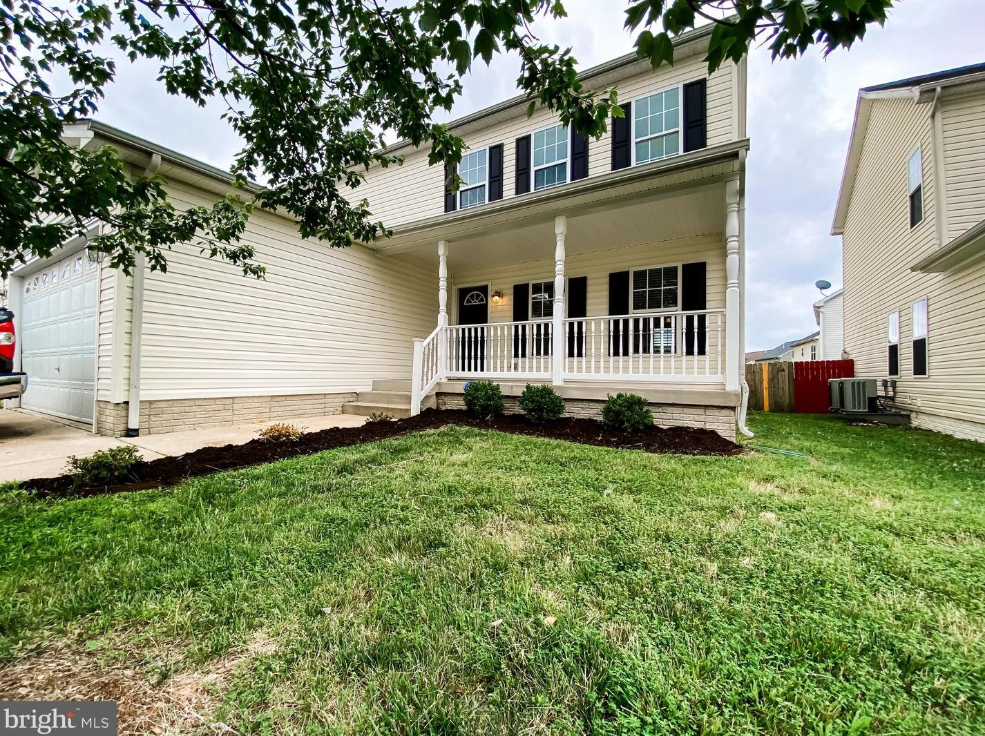 27 Grassland St, Stafford, VA 22554-7764