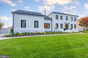 2021 Thomas Bishop Ln, Virginia Beach, VA 23454 - Photo 90