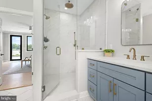 2021 Thomas Bishop Ln, Virginia Beach, VA 23454 - Photo 36