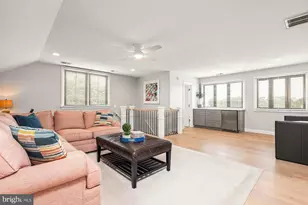 2021 Thomas Bishop Ln, Virginia Beach, VA 23454 - Photo 74