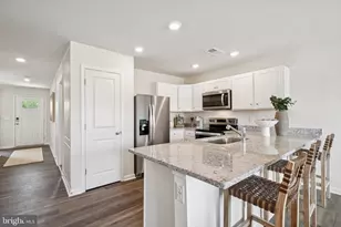 252 Camden Dr, Waynesboro, VA 22980 - Photo 6