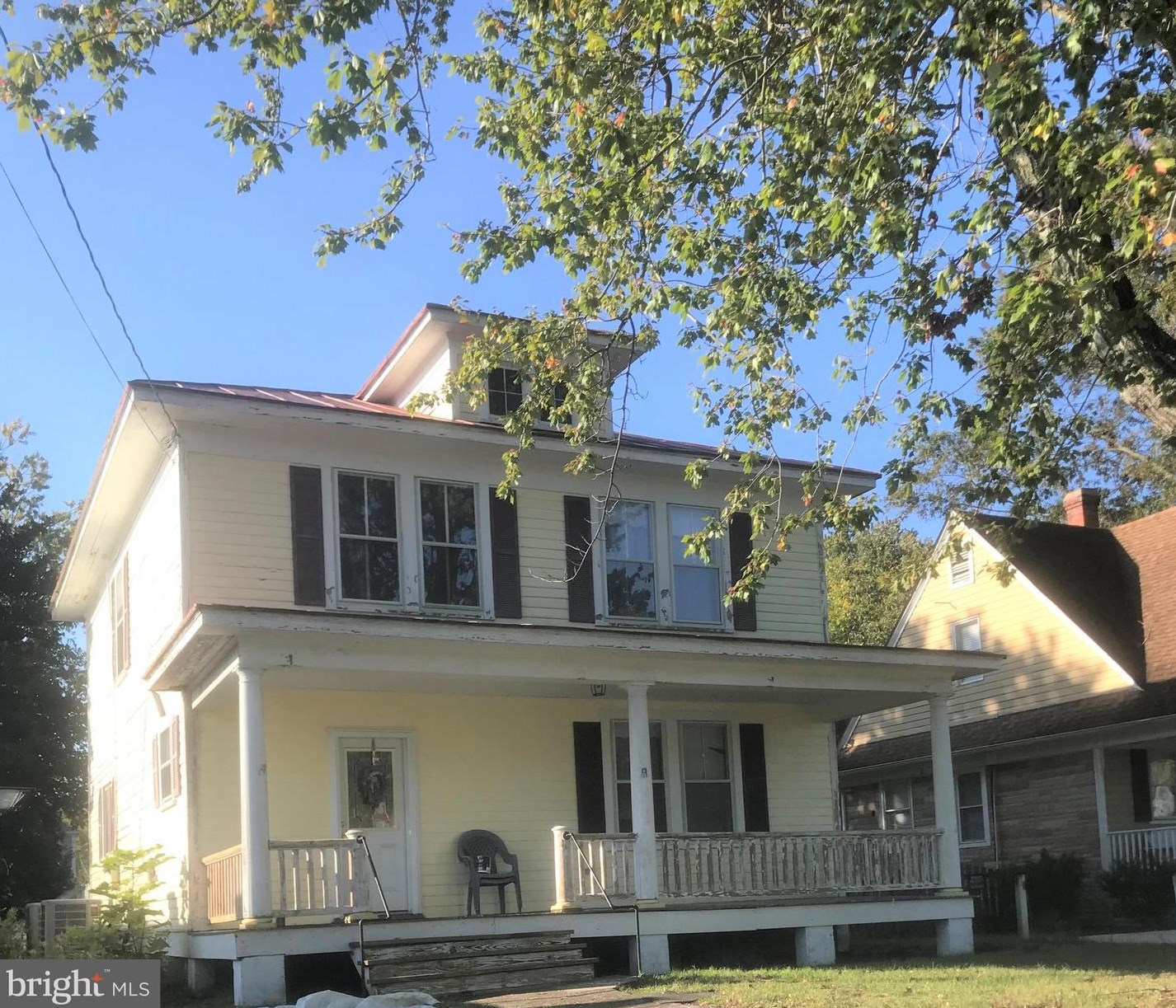 208 Hawthorn St, Colonial Bch, VA 22443-2322