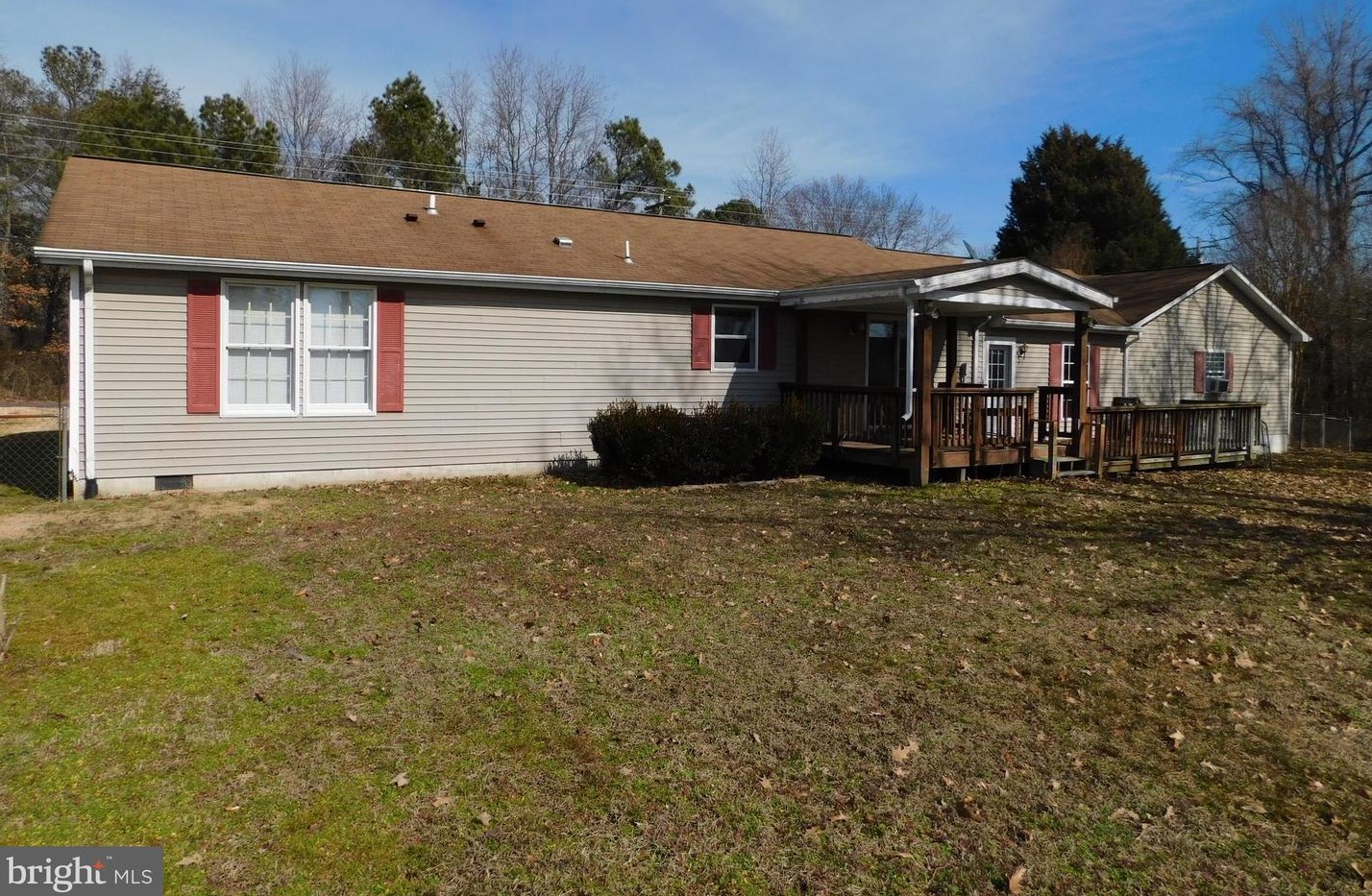 148 Lakeview Dr, Colonial Bch, VA 22443-3806
