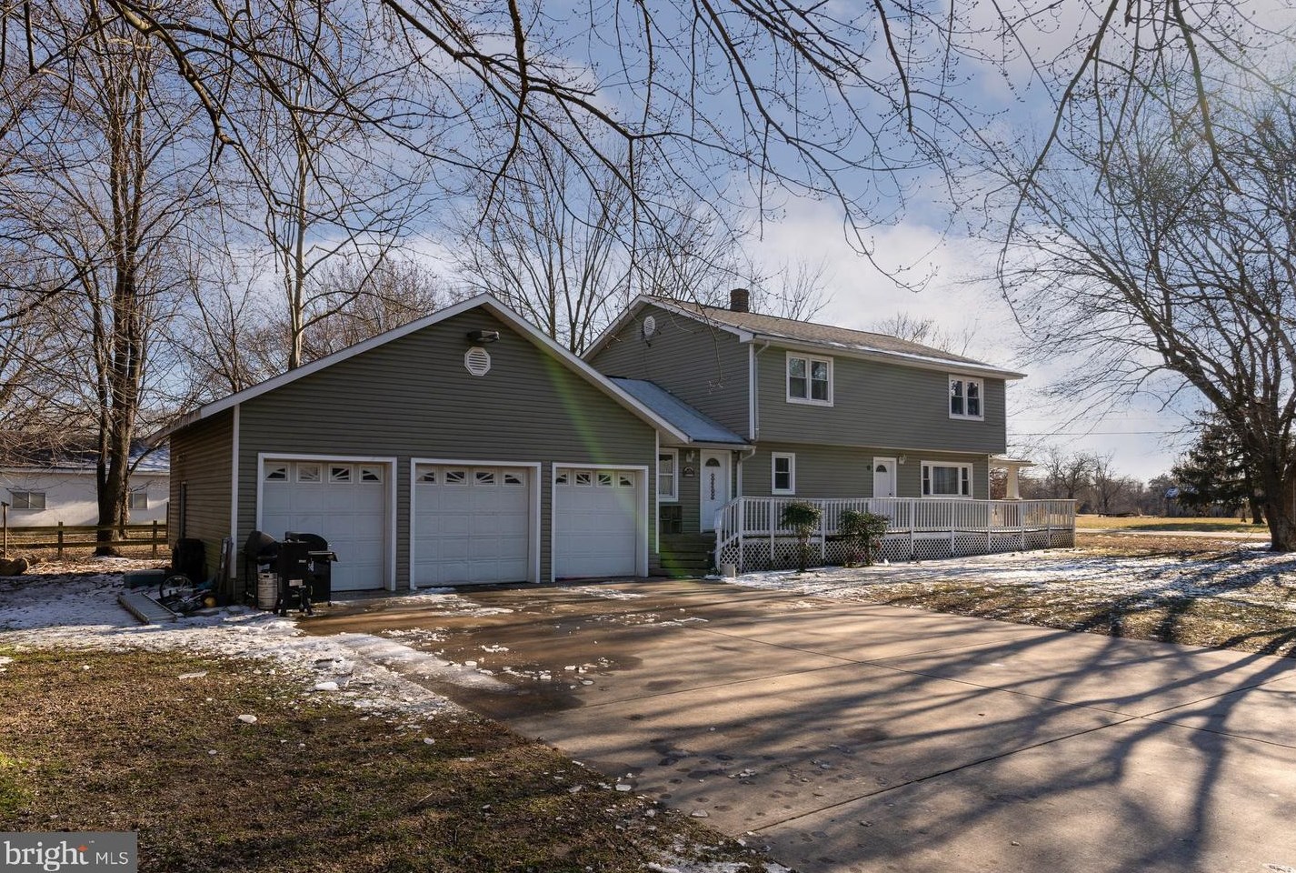320 Cedar Ave, Colonial Bch, VA 22443-4836