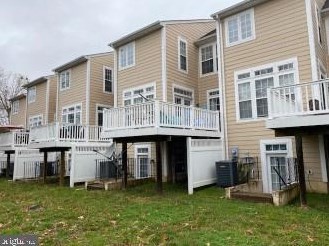 404 Monroe Point Dr, Colonial Bch, VA 22443-1938
