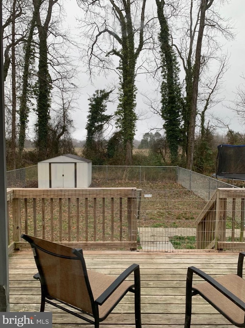 568 Latane Dr, Colonial Bch, VA 22443-5087
