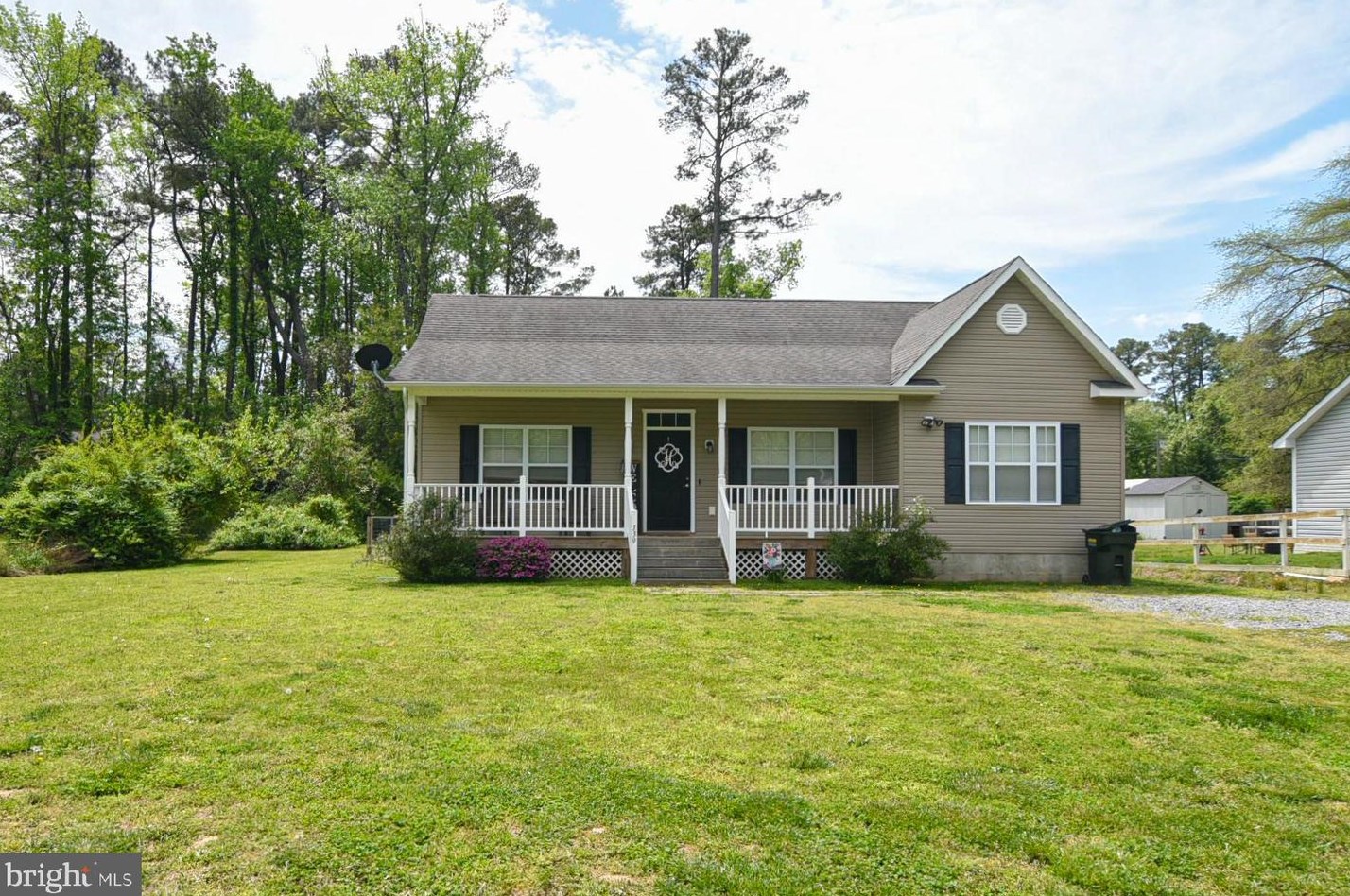339 Monroe Dr, Colonial Bch, VA 22443-4315