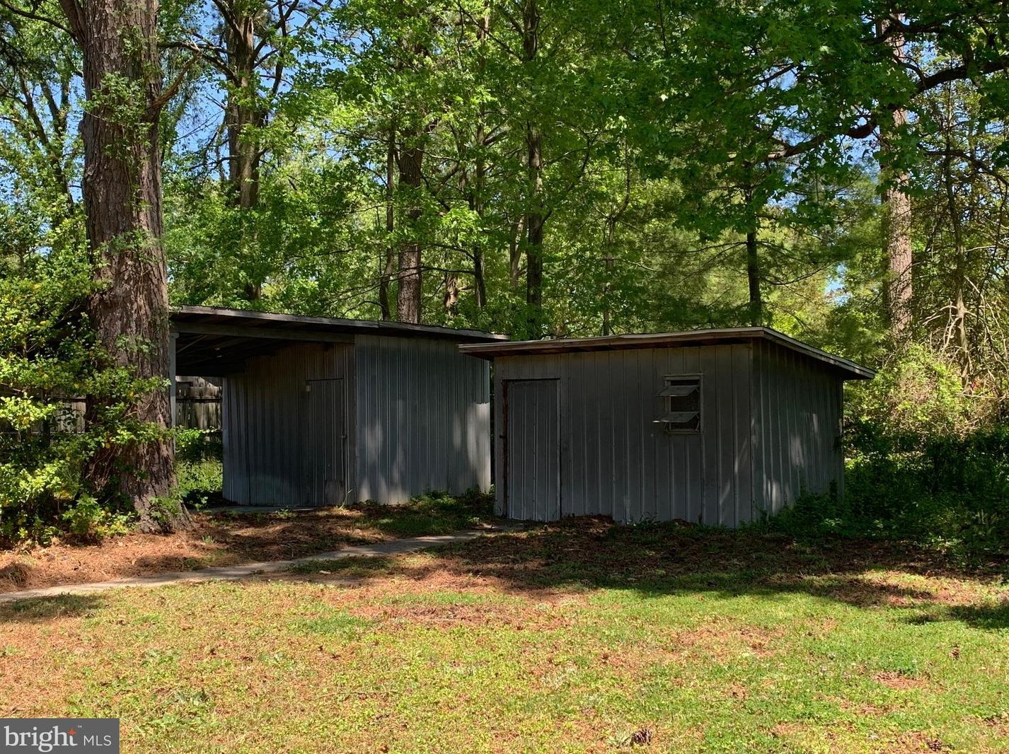 1052 Holly Vista Dr, Colonial Bch VA  22443-4323 exterior
