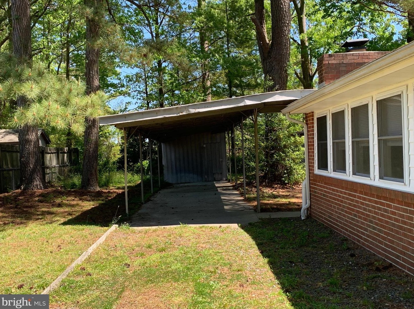1052 Holly Vista Dr, Colonial Bch VA  22443-4323 exterior