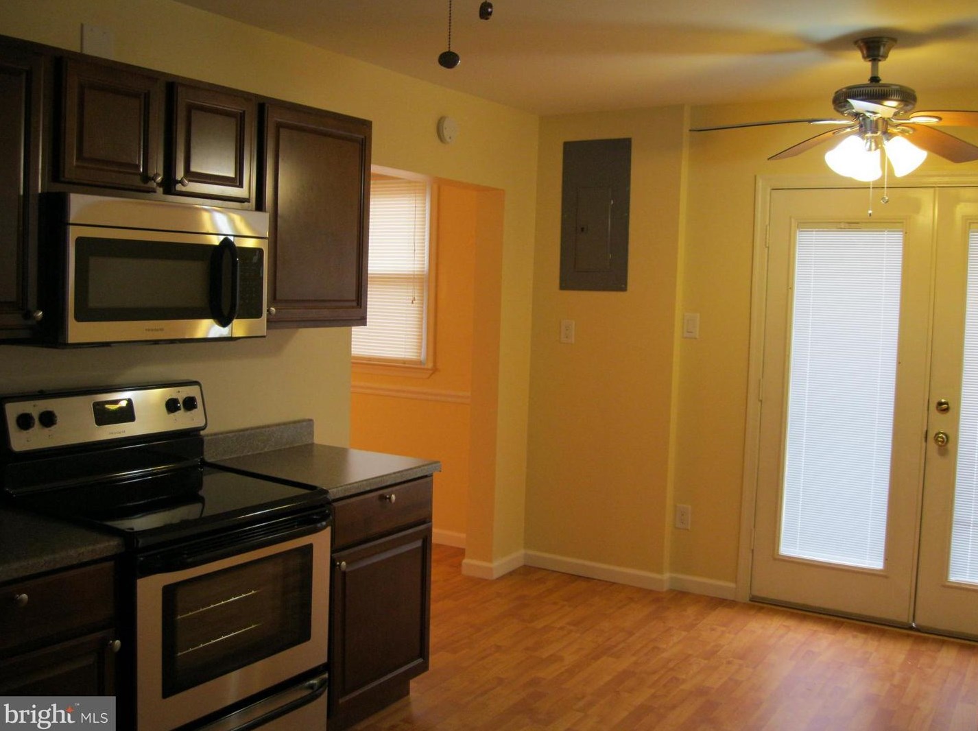 252 Forest Grove Rd, Colonial Bch VA  22443-3306 exterior