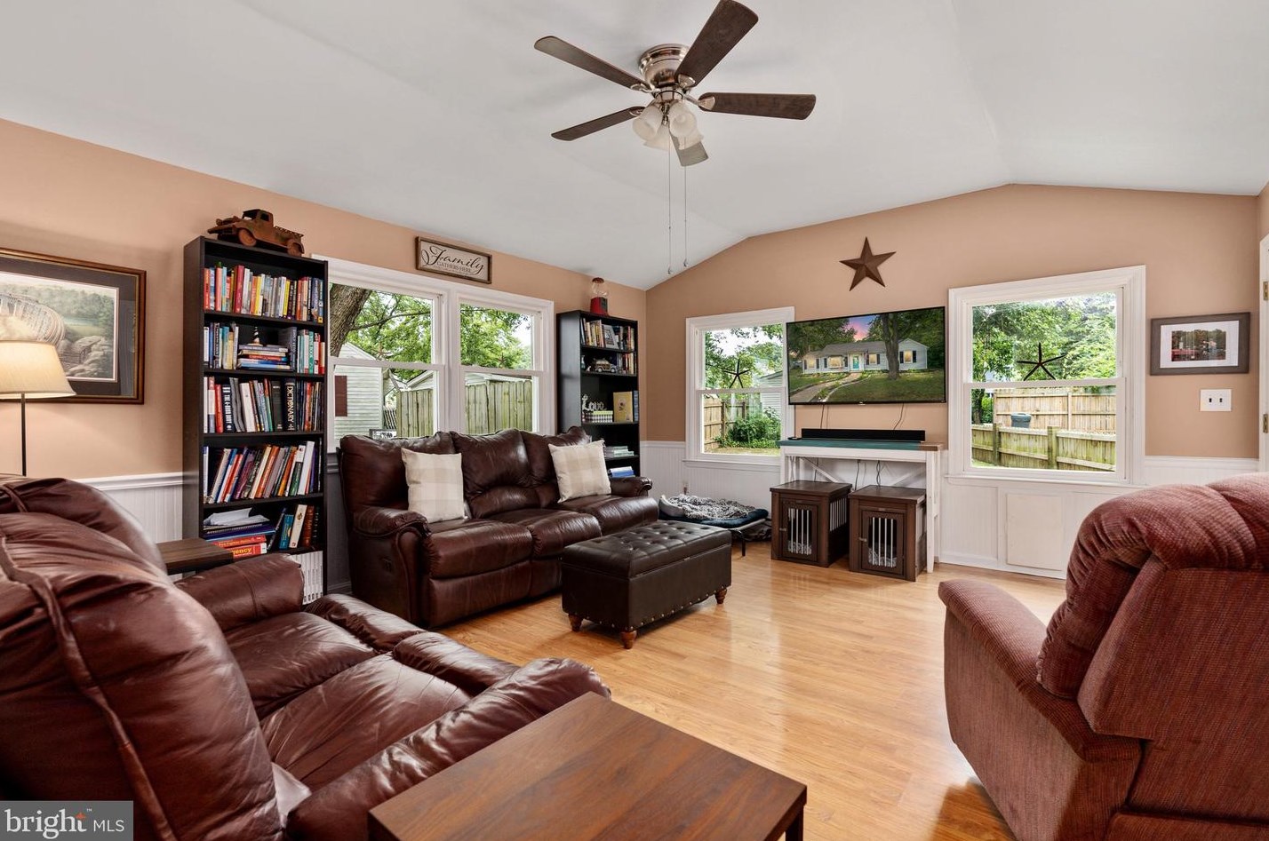 112 Riverview Cir, Colonial Bch, VA 22443-4817