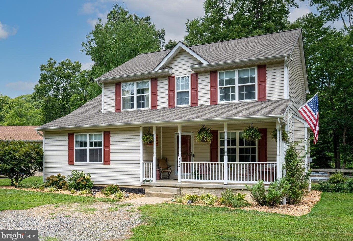 313 Holly Way, Colonial Bch, VA 22443-3233