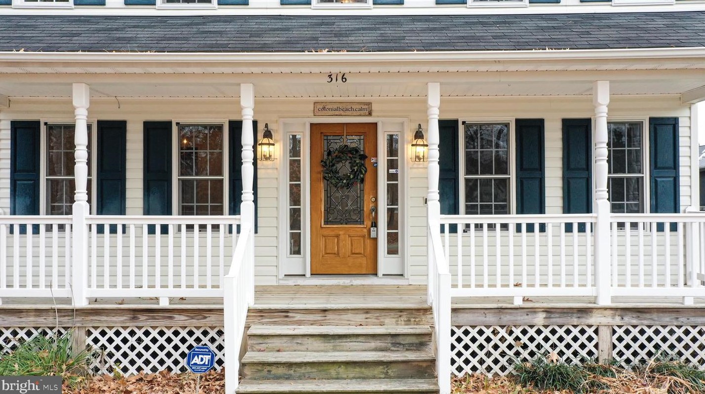 316 4th St, Colonial Bch, VA 22443-1749