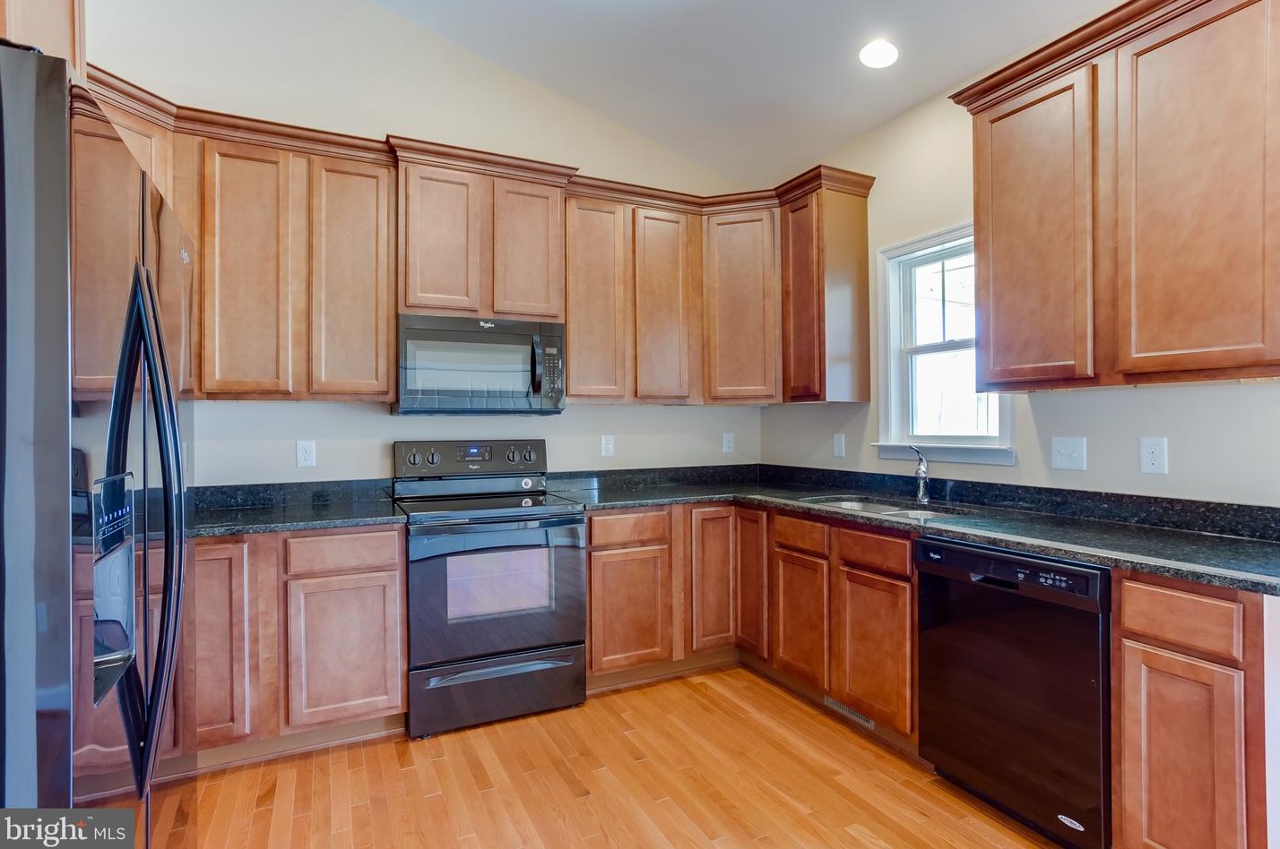 181 Stratford Cir, Colonial Bch, VA 22443-1304
