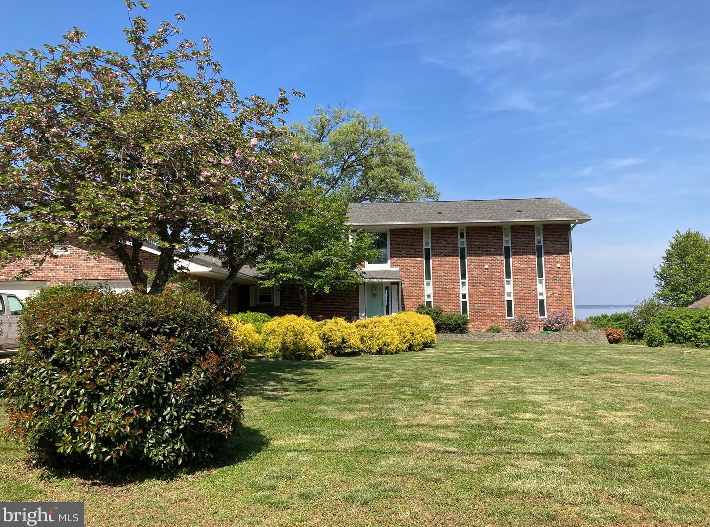 919 Bryant Ave, Colonial Bch, VA 22443
