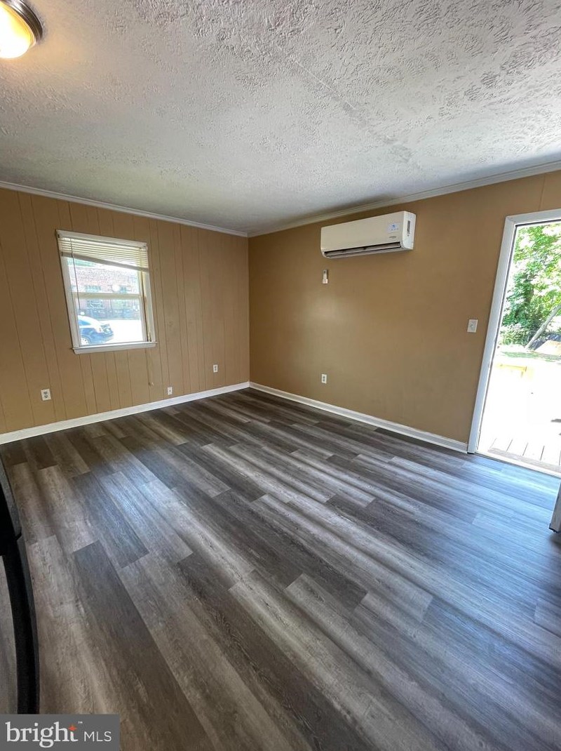 201 N Irving Ave #d, Colonial Bch, VA 22443