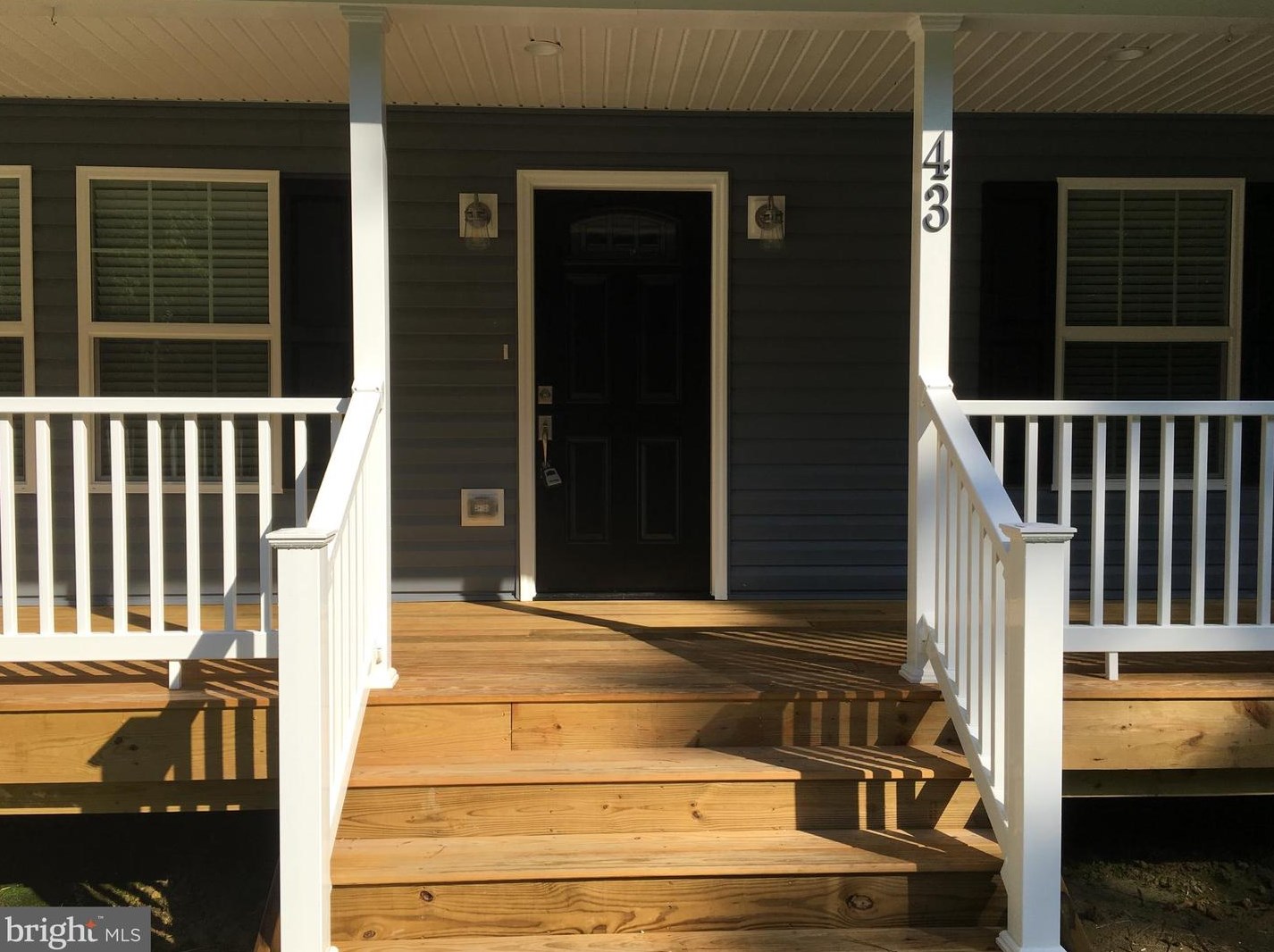 43 Lake Dr, Colonial Bch, VA 22443