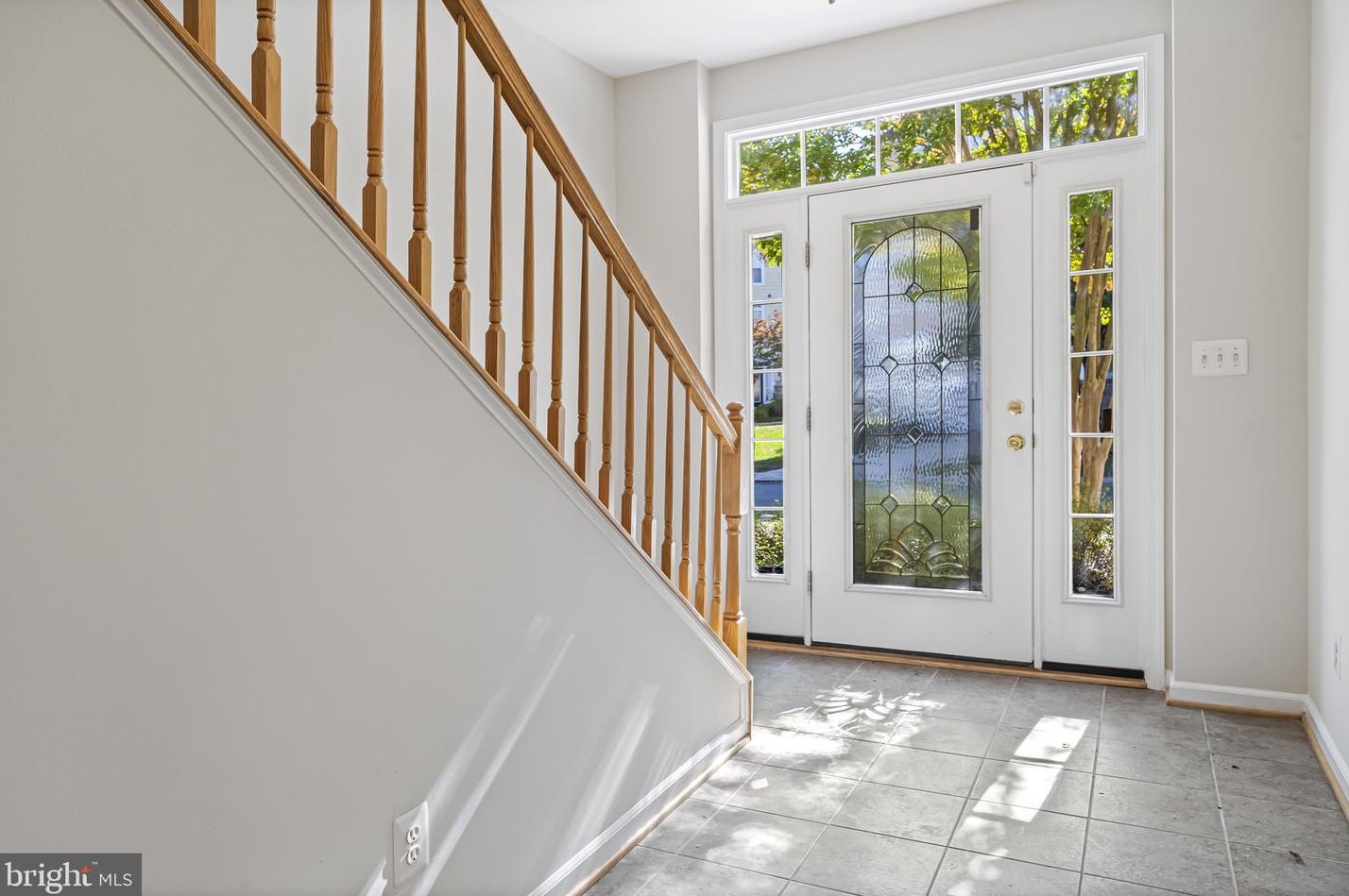 409 Monroe Point Dr, Colonial Bch VA  22443-1938 exterior