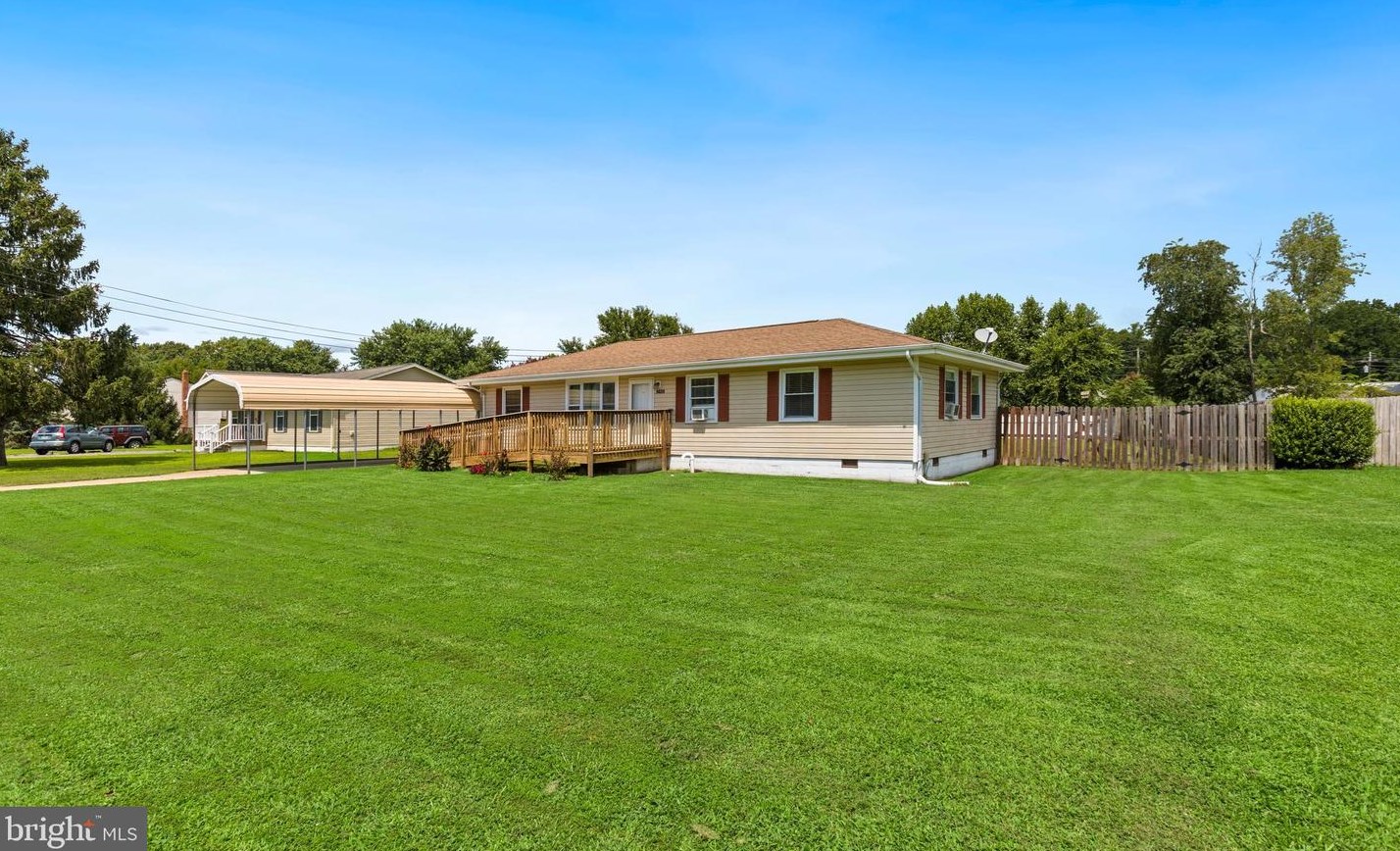 248 Barnes Blvd, Colonial Bch, VA 22443-4518
