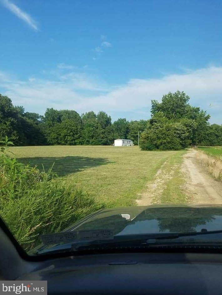 976 Erica, Montross, VA 22520