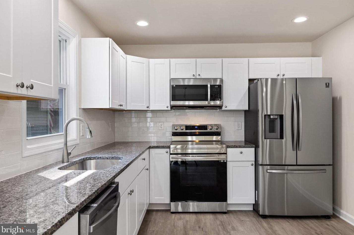 13 Birch Ln, Colonial Bch, VA 22443-3307