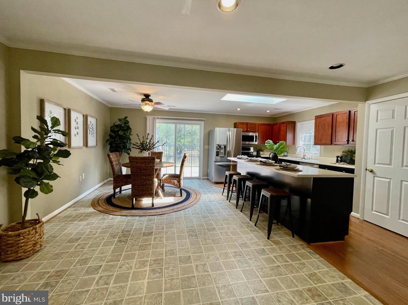 875 Monument Dr, Montross, VA 22520