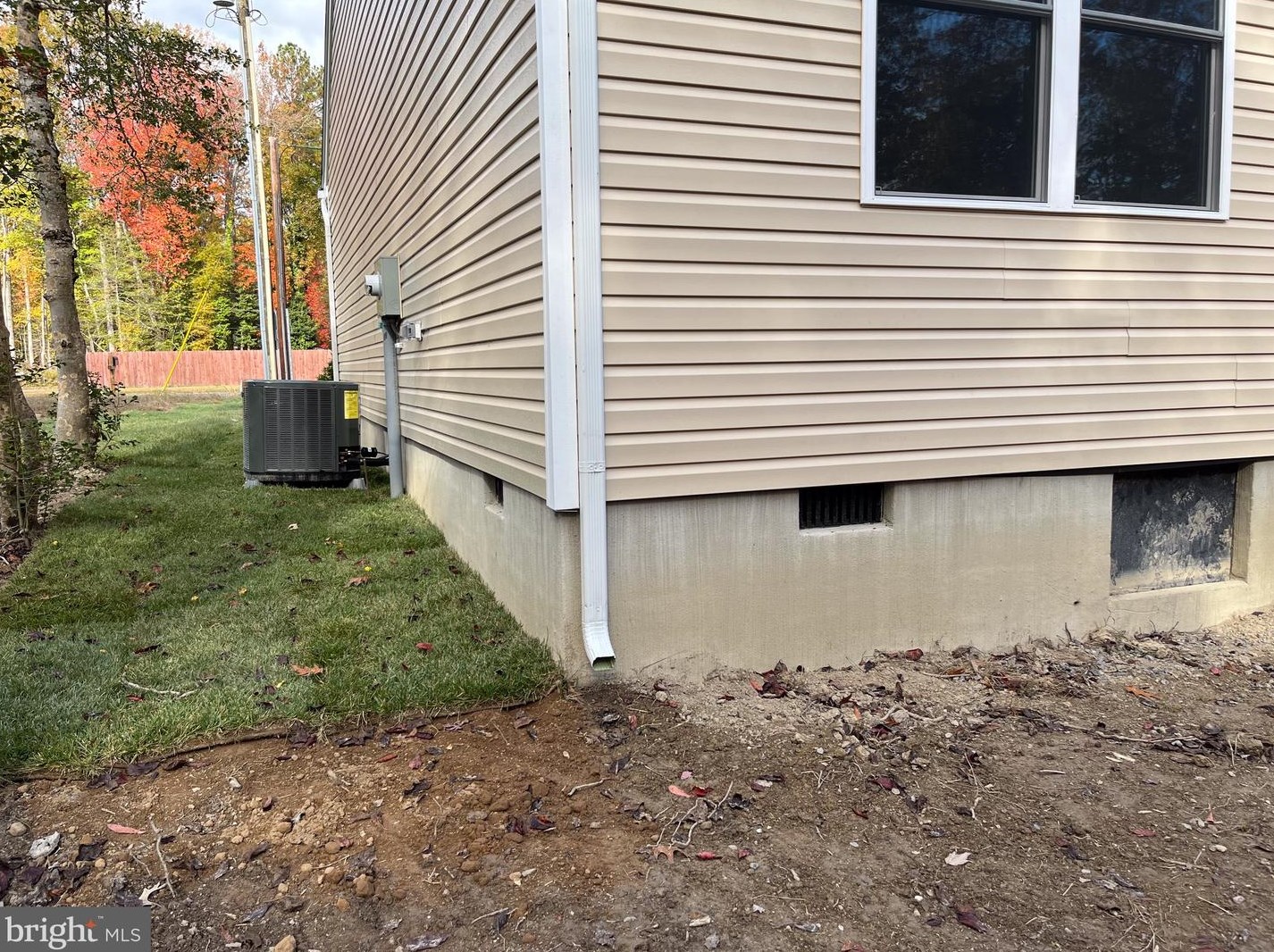 32 Placid Rd, Colonial Bch VA  22443-3202 exterior