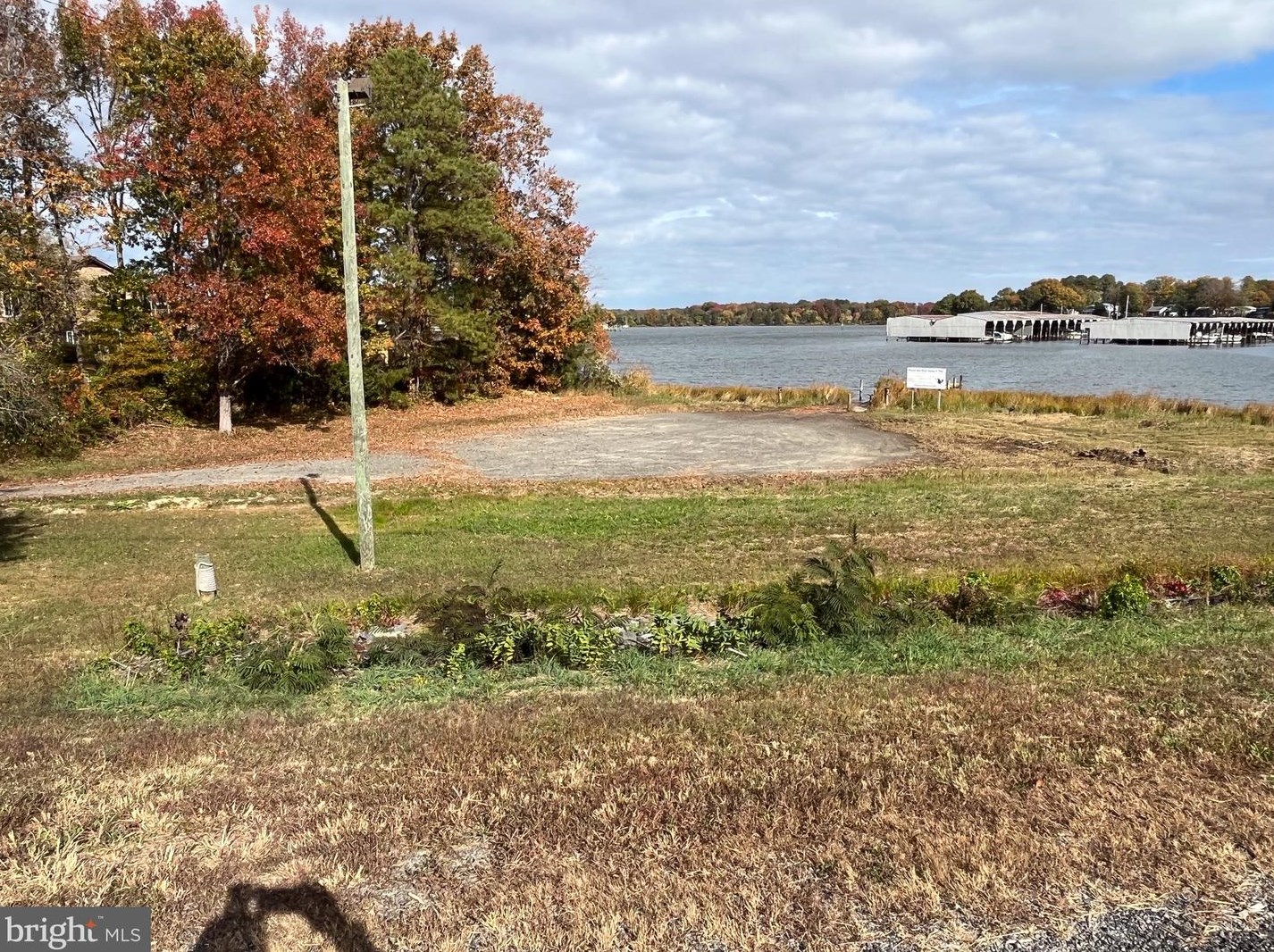 32 Placid Rd, Colonial Bch VA  22443-3202 exterior