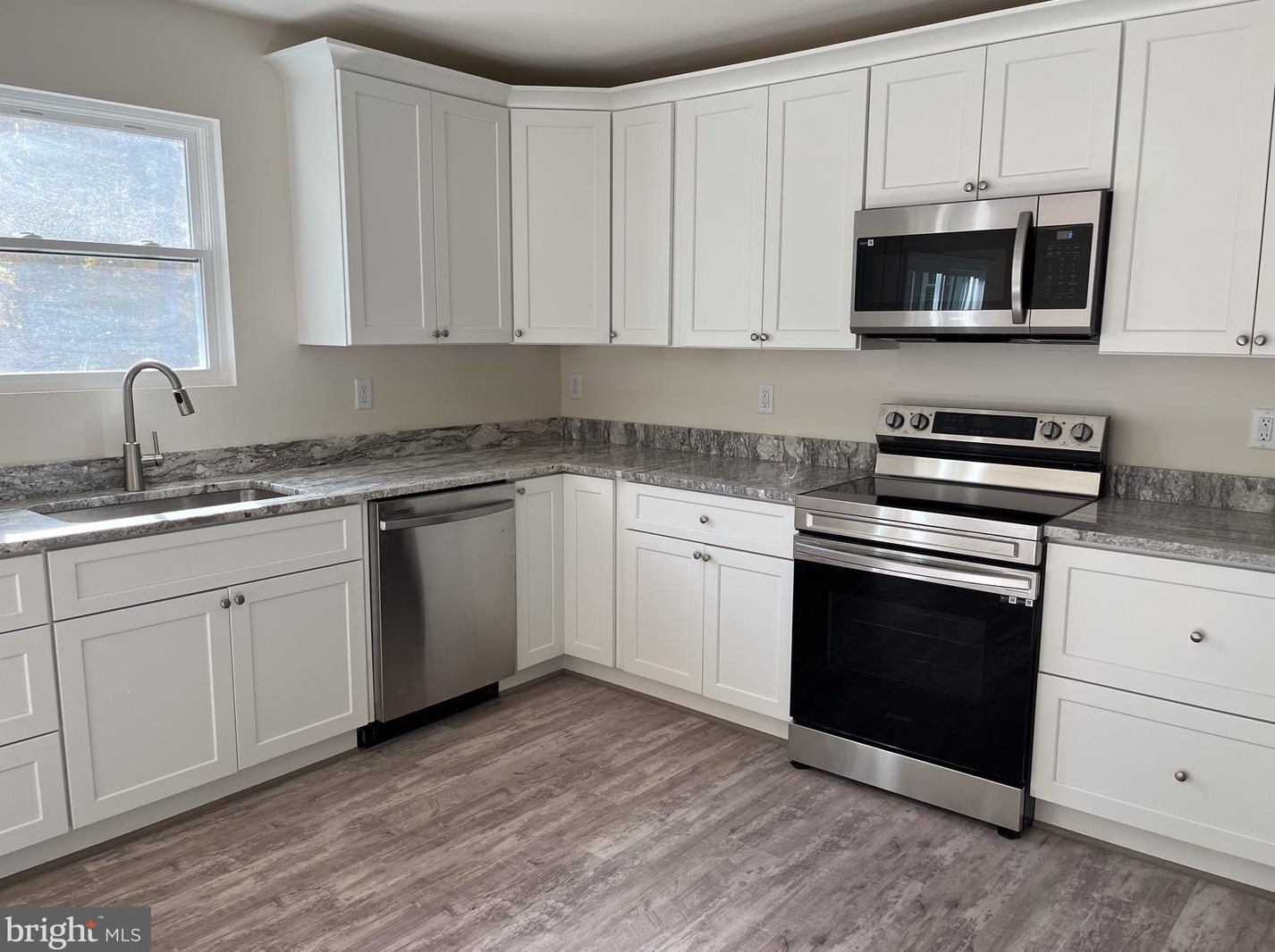 32 Placid Rd, Colonial Bch VA  22443-3202 exterior