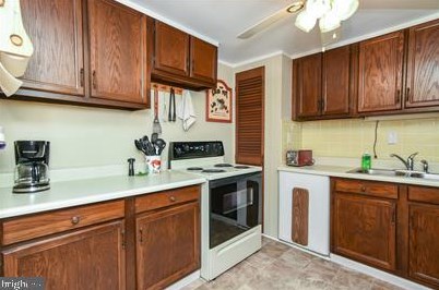 291 Brooks Dr, Colonial Bch VA  22443-5003 exterior