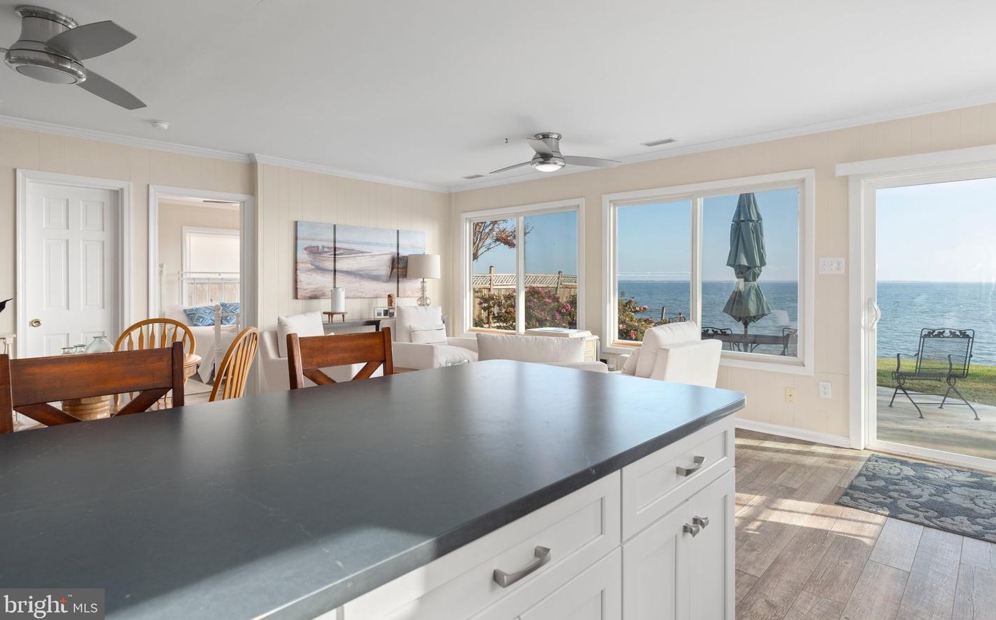 106 Shore Dr, Colonial Bch VA  22443-4346 exterior