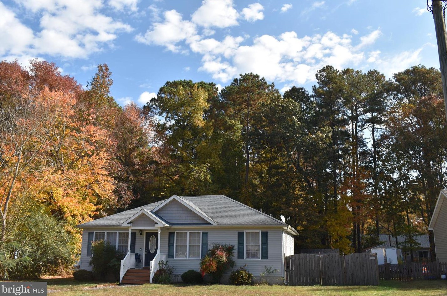 388 Wakefield Dr, Colonial Bch, VA 22443