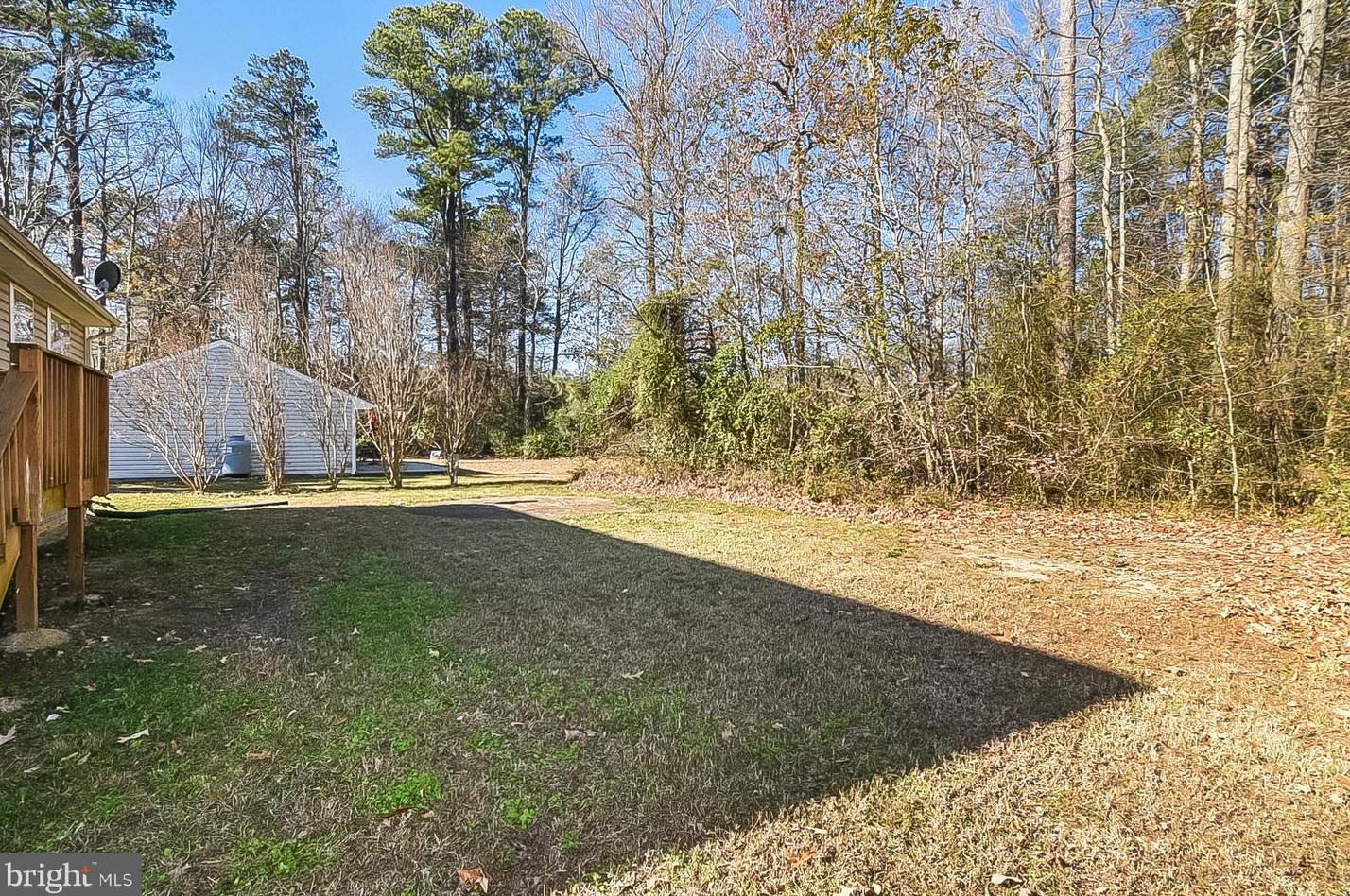 372 Monroe Dr, Colonial Bch VA  22443-4315 exterior