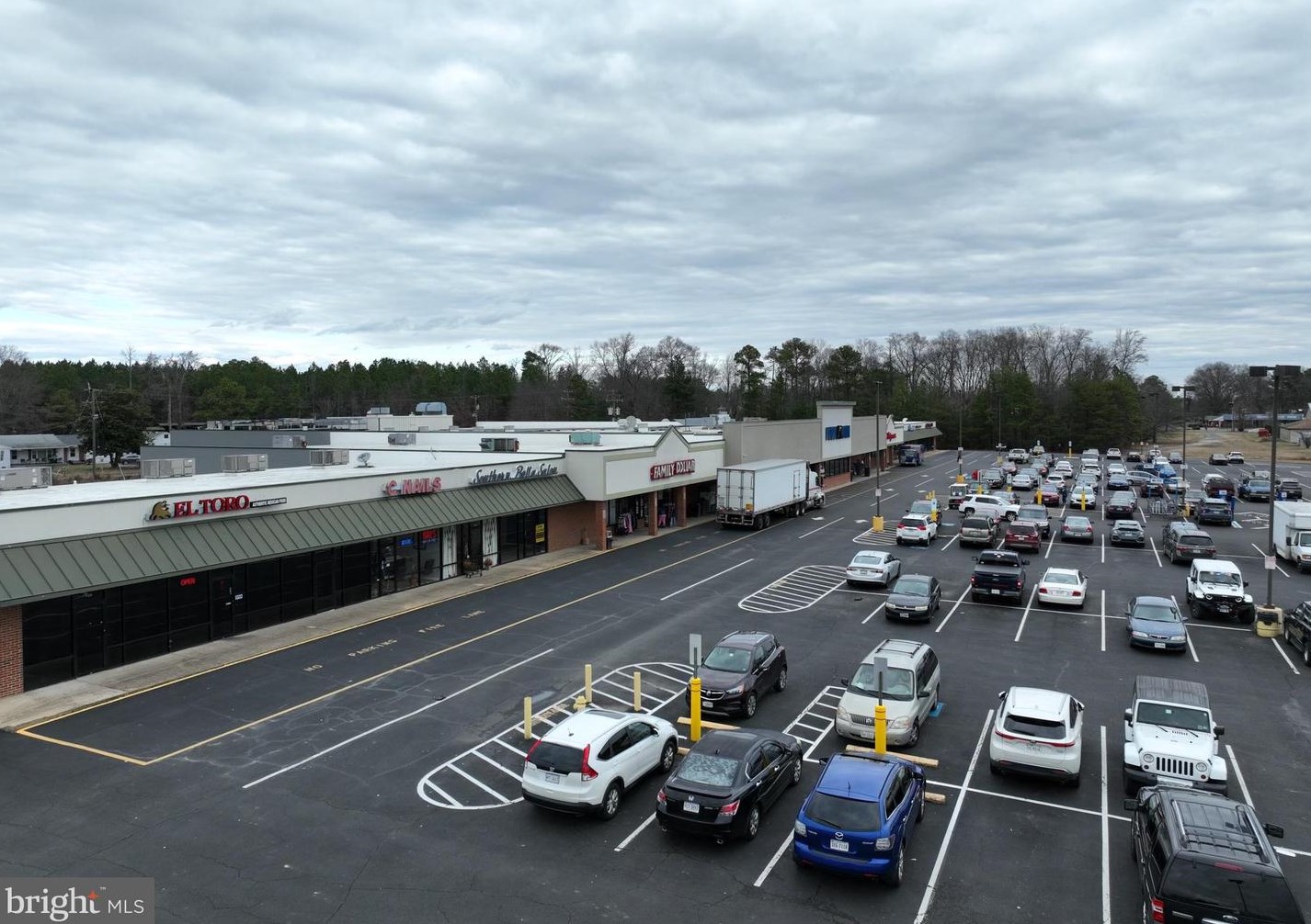 103 Irving Ave, Colonial Bch VA  22443-2442 exterior