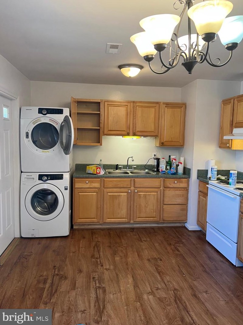 1671 Monroe Bay Cir, Colonial Bch VA  22443-4022 exterior
