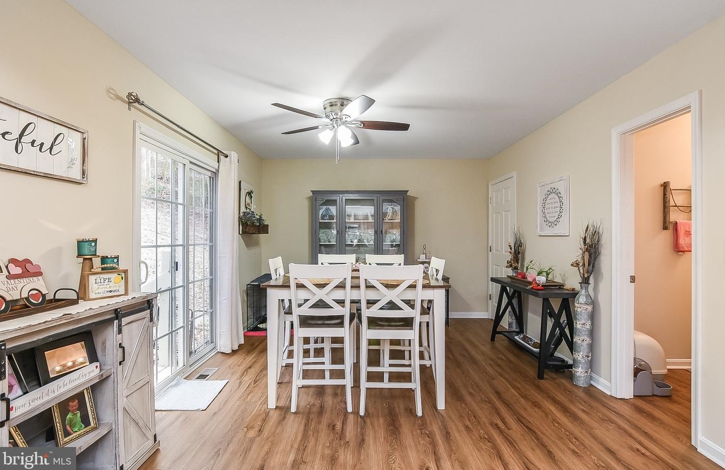 211 Castle Dr, Montross VA  22520-8615 exterior