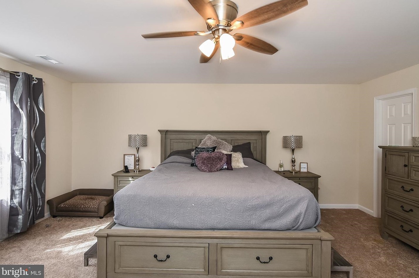 211 Castle Dr, Montross VA  22520-8615 exterior