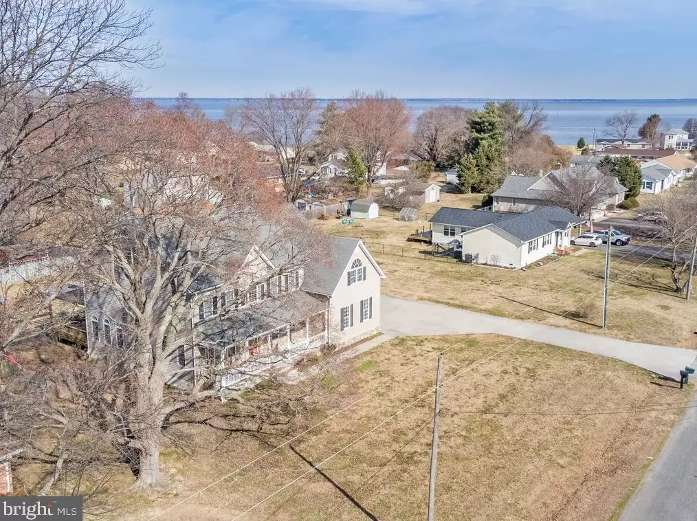 138 Barnes Blvd, Colonial Bch, VA 22443